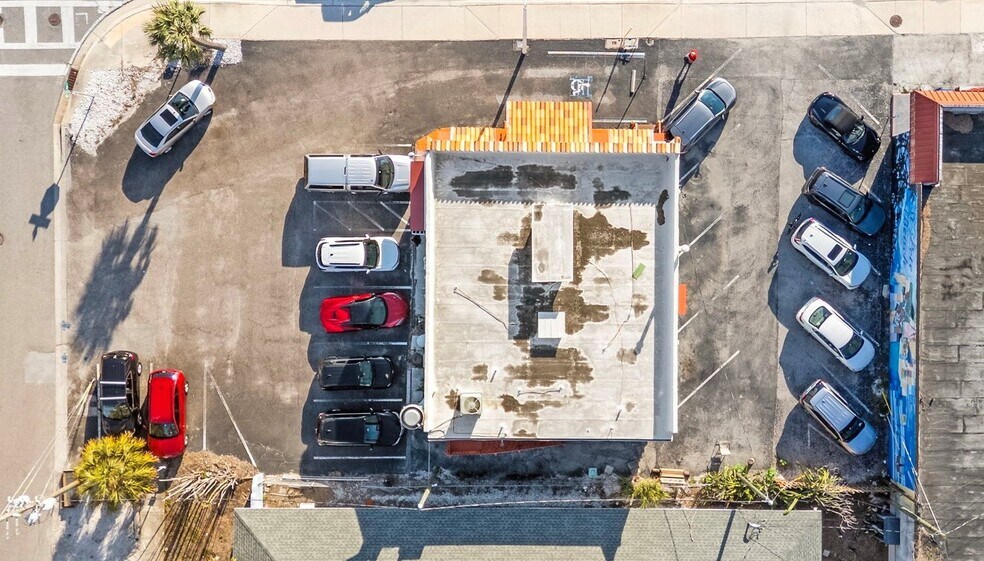 More Photos Of 7815 Blind Pass Rd, Saint Pete Beach Freestanding For Sale