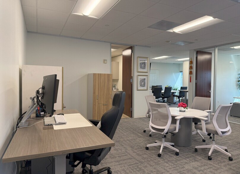 More Photos Of 3355 W Alabama St, Houston Office For Lease