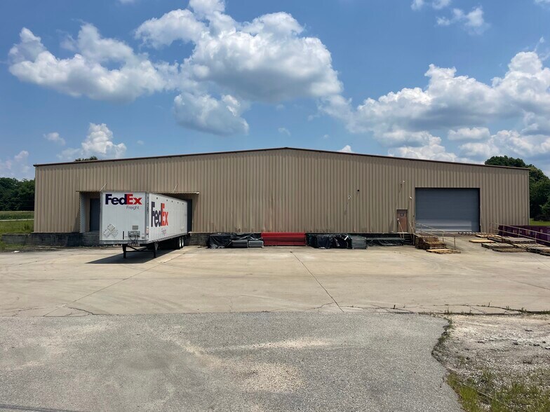 Primary Photo Of 1892 Greeleyville Hwy, Manning Distribution For Lease