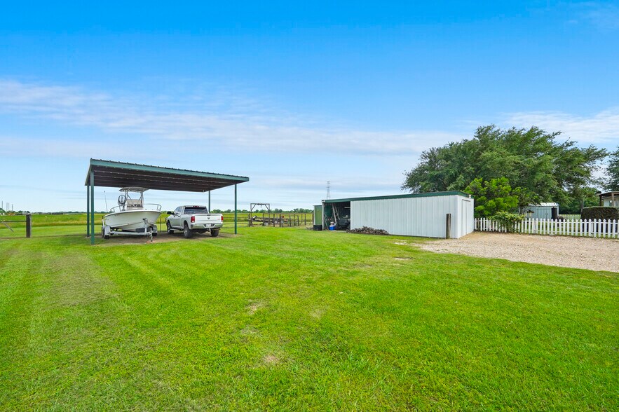 More Photos Of 16070 Warren Ranch Rd, Hockley Land For Sale