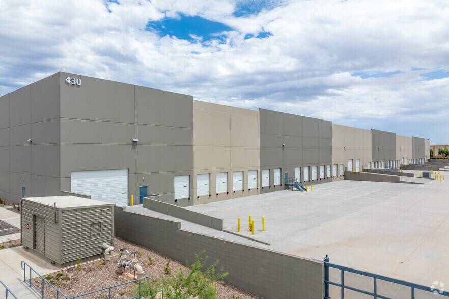 Primary Photo Of 430 E Germann Rd, Gilbert Warehouse For Lease