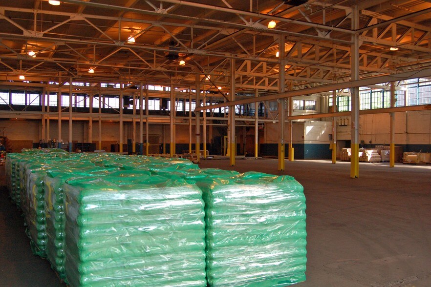 More Photos Of 21 Wilbraham St, Palmer Warehouse For Lease