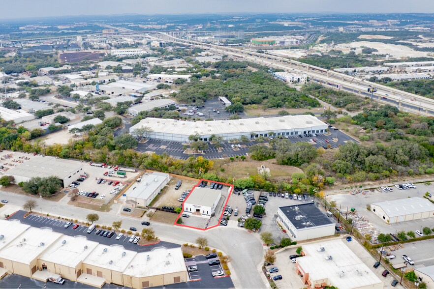 More Photos Of 16135 College Oak Dr, San Antonio Research And Development For Sale