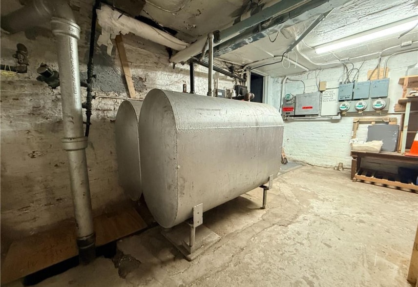 More Photos Of 6118 5th Ave, Brooklyn Storefront Retail Residential For Sale