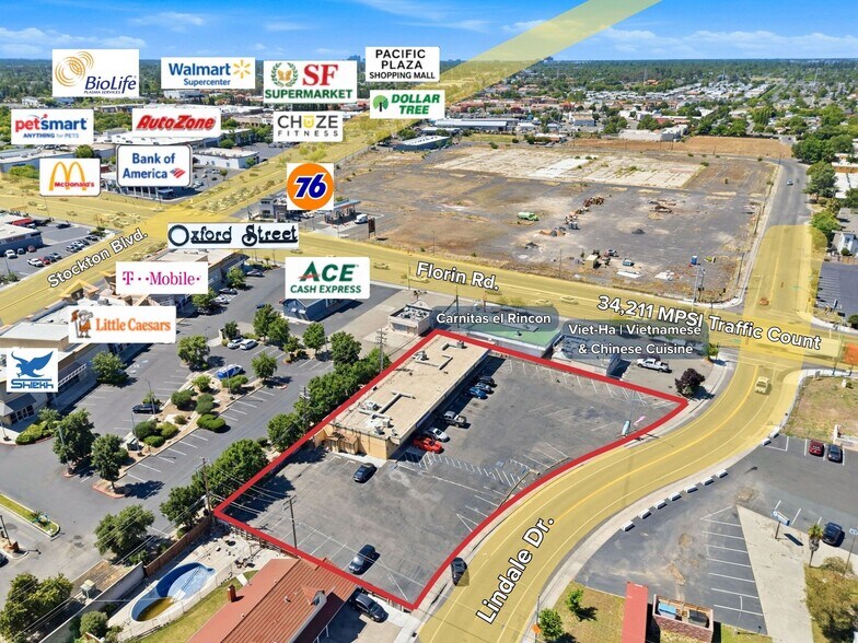 More Photos Of 7206-7216 Lindale Dr, Sacramento Storefront For Sale