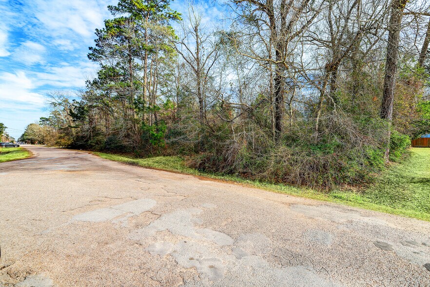 More Photos Of 22648 Ford Rd, Porter Land For Sale