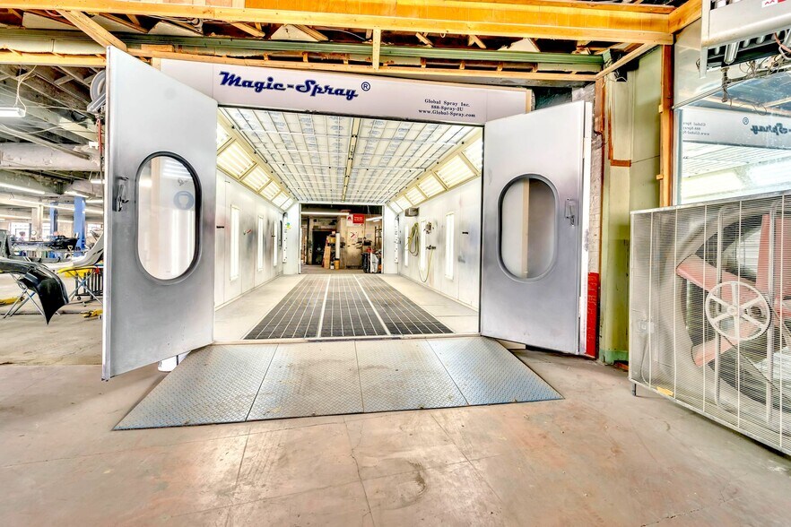 More Photos Of 4423 Belair Rd, Baltimore Auto Repair For Sale