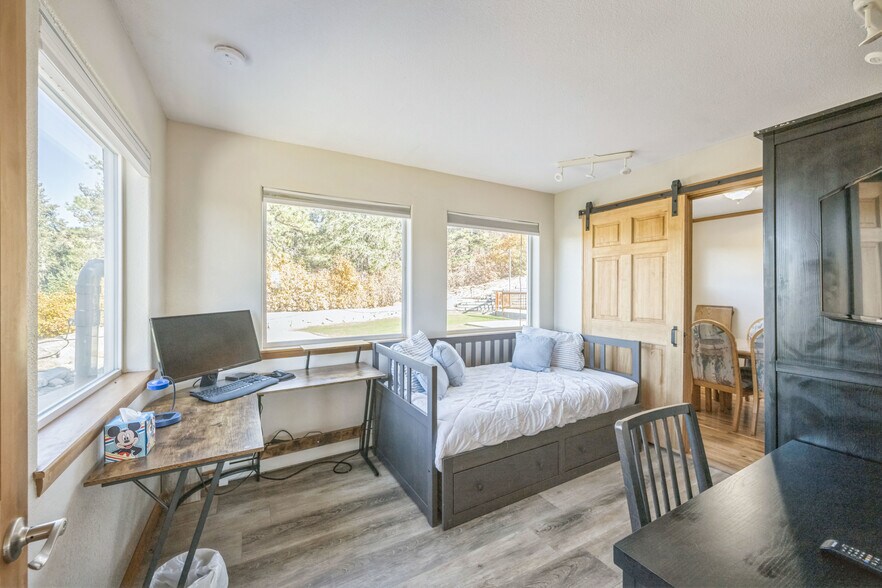 More Photos Of 5380 N Lariat Dr, Castle Rock Specialty For Sale