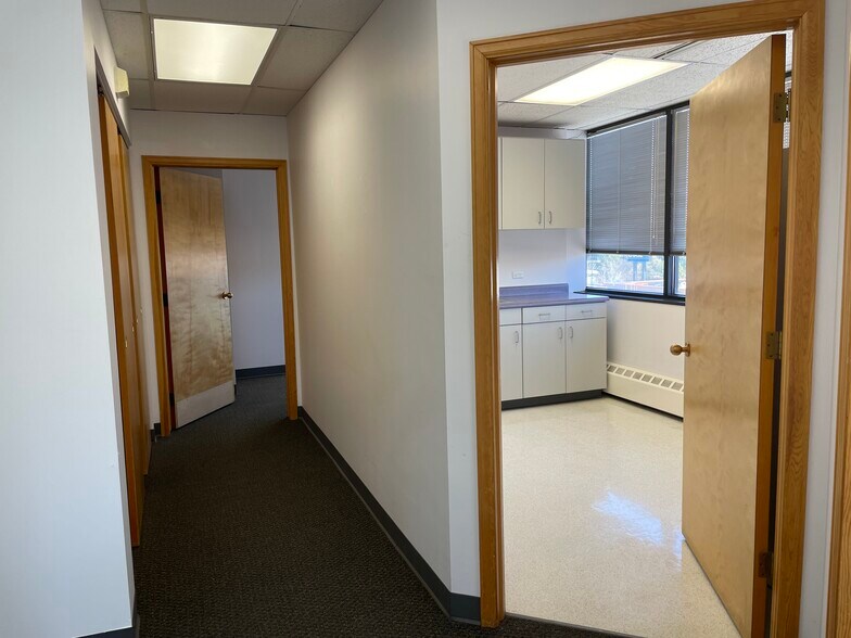 More Photos Of 7200 E Hampden Ave, Denver Coworking Space