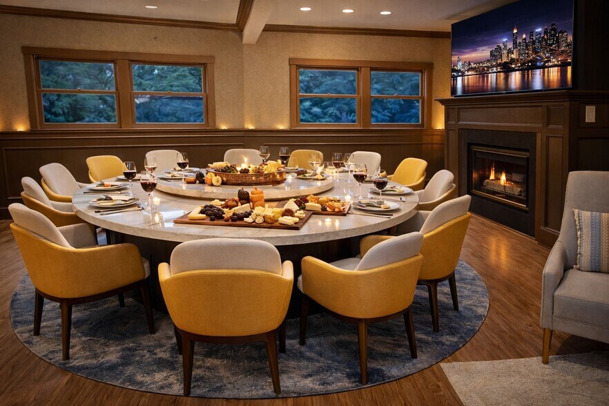 More Photos Of 160 Pawtucket Blvd, Tyngsborough Hotel For Sale