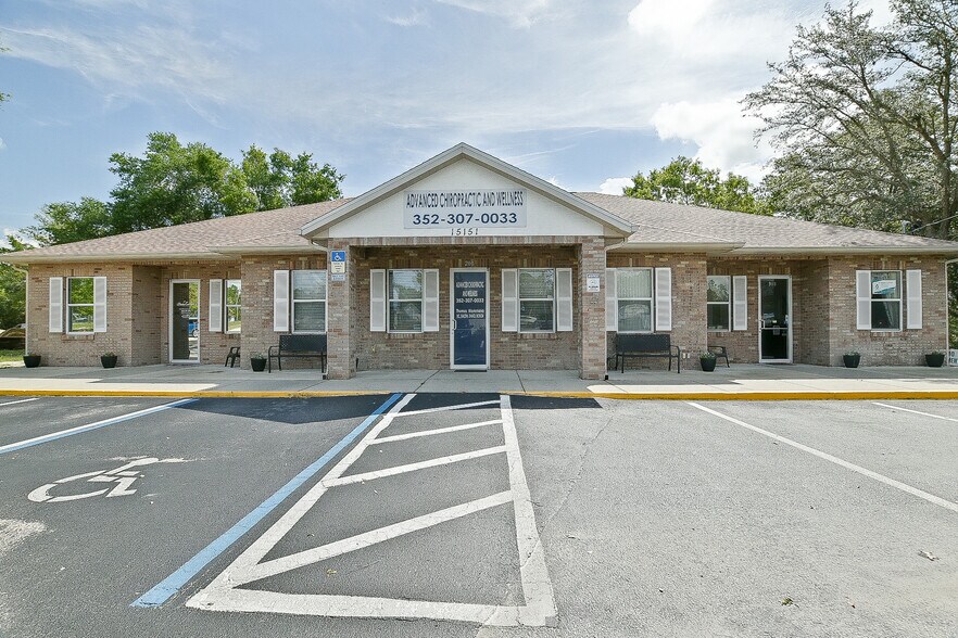 Primary Photo Of 15151 S US Highway 441, Summerfield Medical For Sale