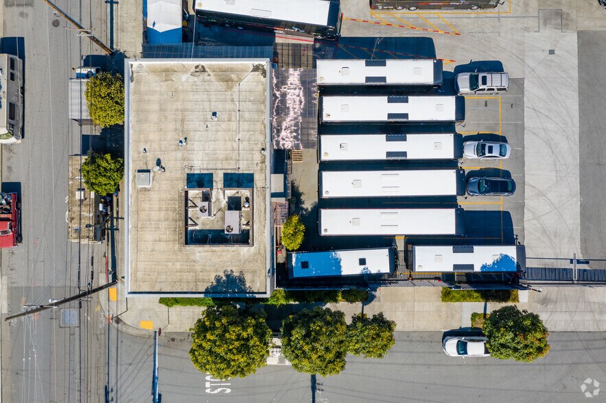 More Photos Of 1620 Innes Ave, San Francisco Warehouse For Sale