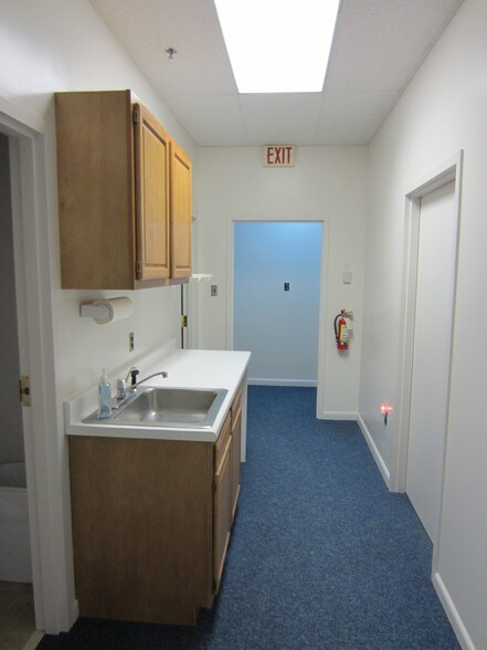 More Photos Of 401-405 Gordon Dr, Exton Medical For Lease