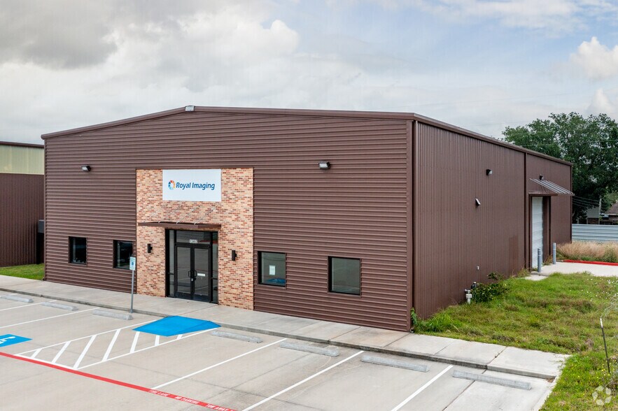 Primary Photo Of 13462 FM 529 Rd, Houston Light Distribution For Sale