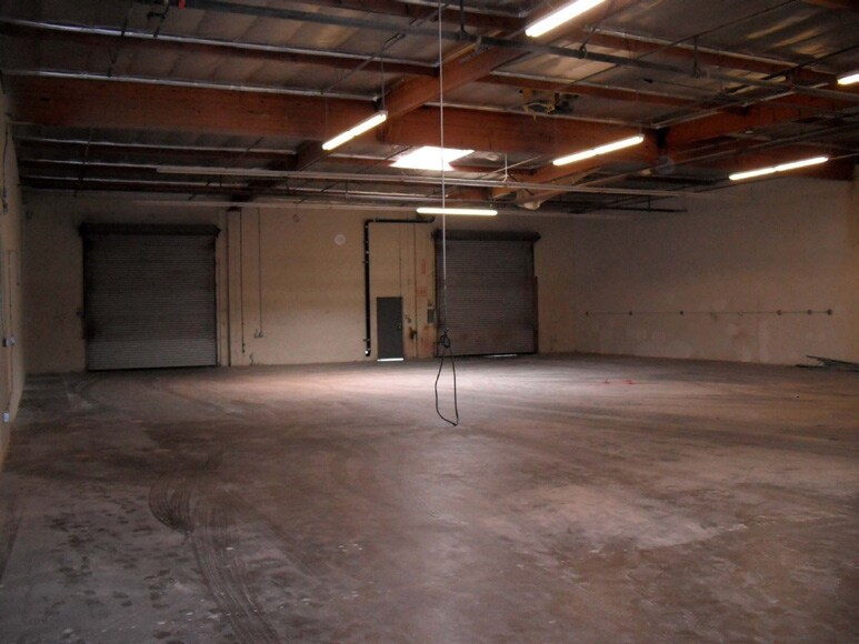 Primary Photo Of 5437 E La Palma Ave, Anaheim Warehouse For Sale
