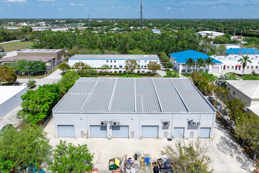 More Photos Of 10951 Harmony Park Dr, Bonita Springs Warehouse For Lease