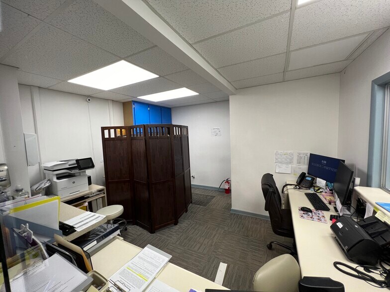 More Photos Of 4212 Old William Penn Hwy, Murrysville Medical For Sale