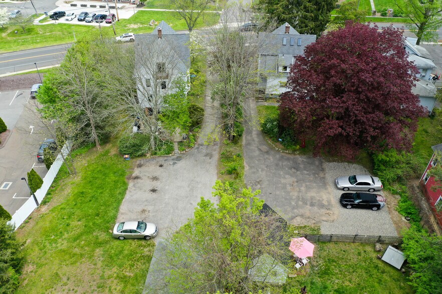 6501 Main St, Trumbull, CT 06611 Apartments For Sale