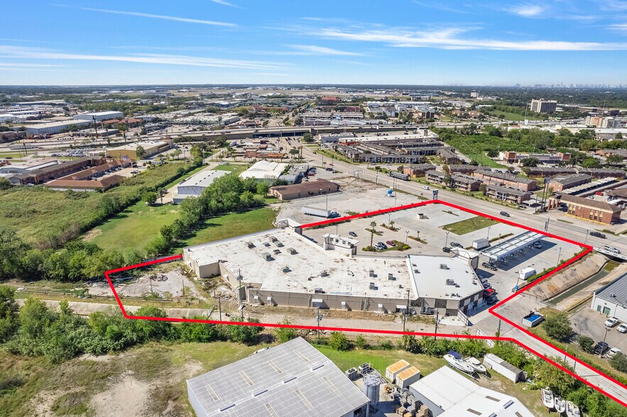 More Photos Of 1520 College Ave, South Houston Storefront For Lease