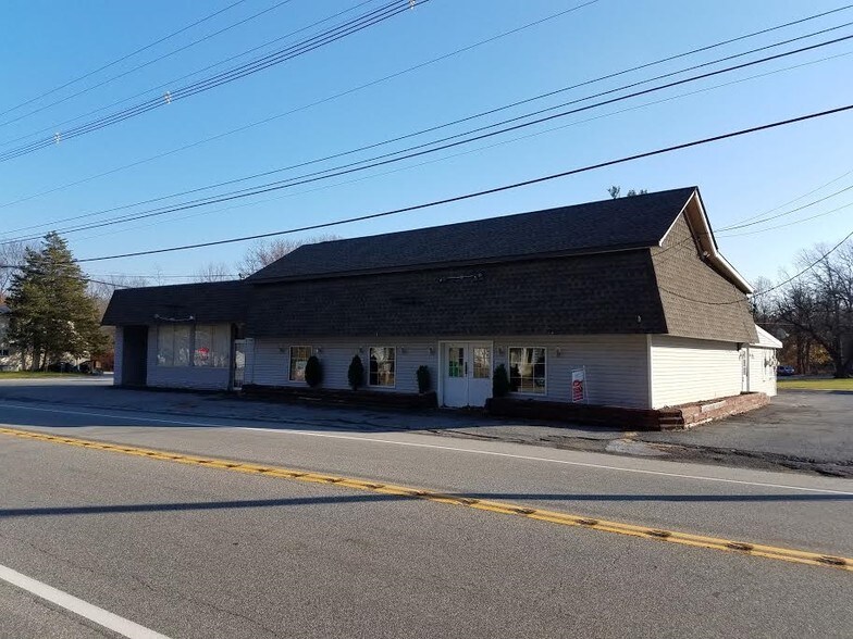 More Photos Of 605 State Route 17K, Montgomery Storefront For Sale