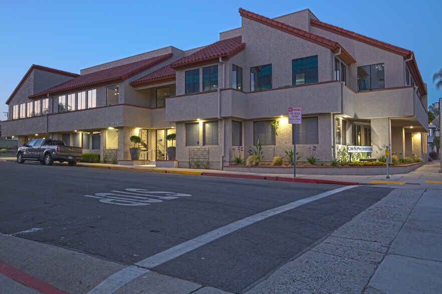 More Photos Of 13305 Penn St, Whittier Office For Lease