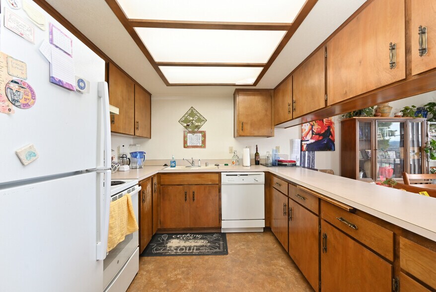 More Photos Of 3323 Oakes Ave, Everett Apartments For Sale