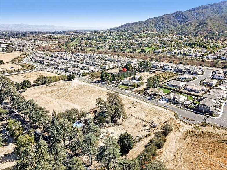 2740 Hecker Pass Hwy, Gilroy, CA 95020 Land For Sale