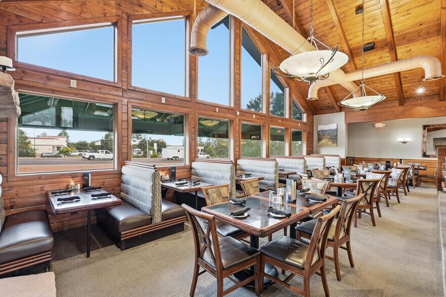 More Photos Of 630 E State Highway 260, Payson Restaurant For Sale