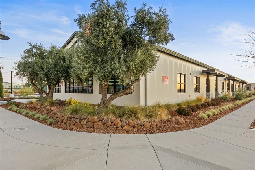 More Photos Of 1998 Alcott Ave, Chico General Retail For Lease