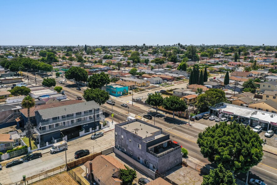 More Photos Of 3201 W Florence Ave, Los Angeles Storefront Retail Residential For Sale