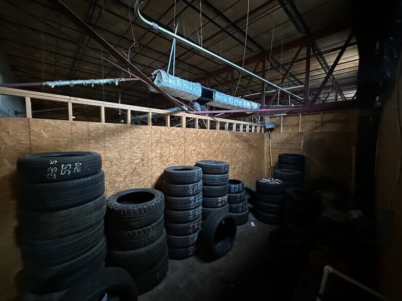 More Photos Of 2211 Windsor St, Chattanooga Service For Sale