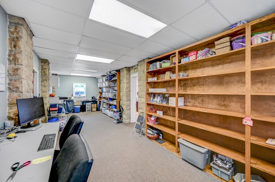 More Photos Of 149 Bond Ln, Brodheadsville Office Residential For Sale
