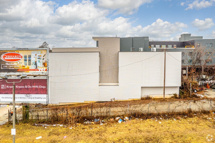 More Photos Of 6225 Germantown Ave, Philadelphia Light Manufacturing For Sale