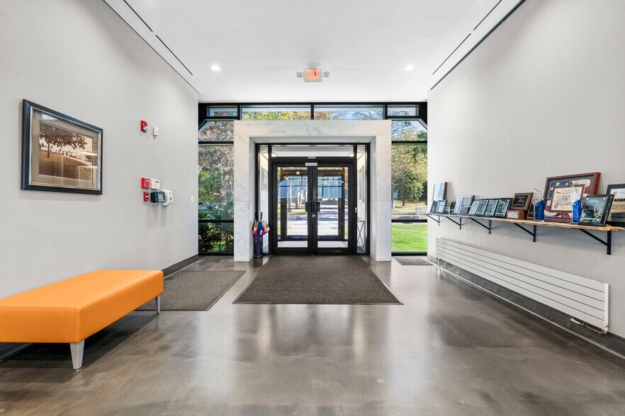 More Photos Of 1 Broadcast Way, Cadillac Medical For Sale