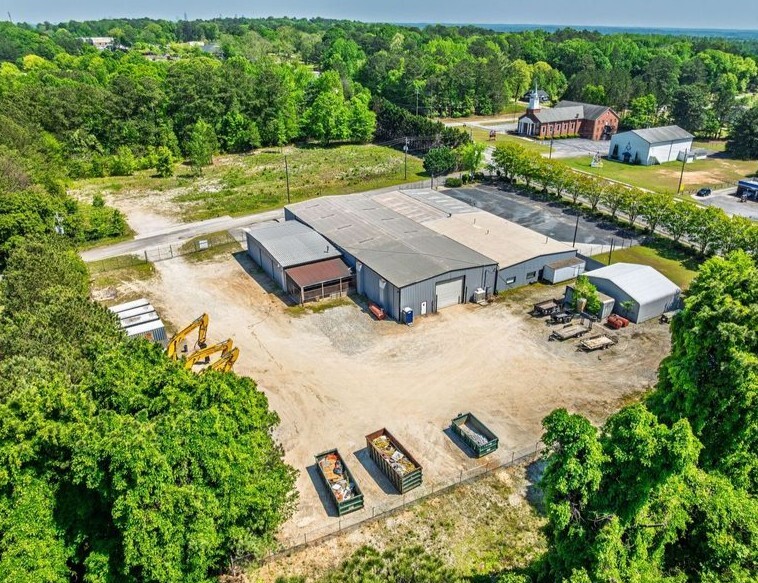 More Photos Of 140 Veterans Memorial Hwy, Mableton Warehouse For Lease