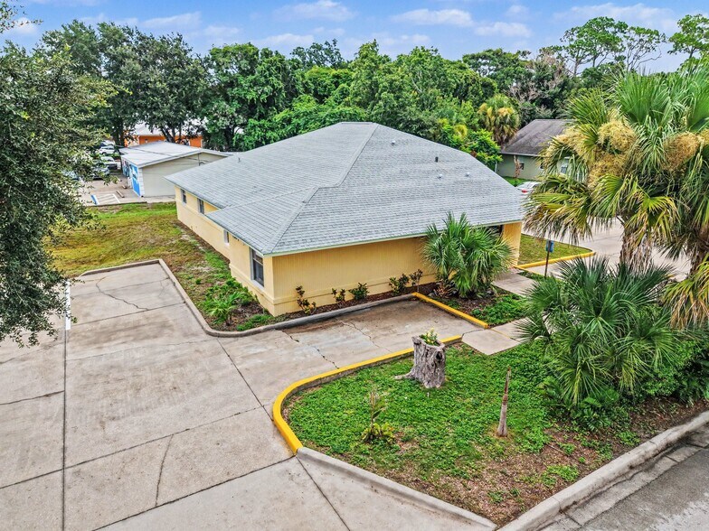 More Photos Of 1589 S Wickham Rd, West Melbourne Medical For Sale