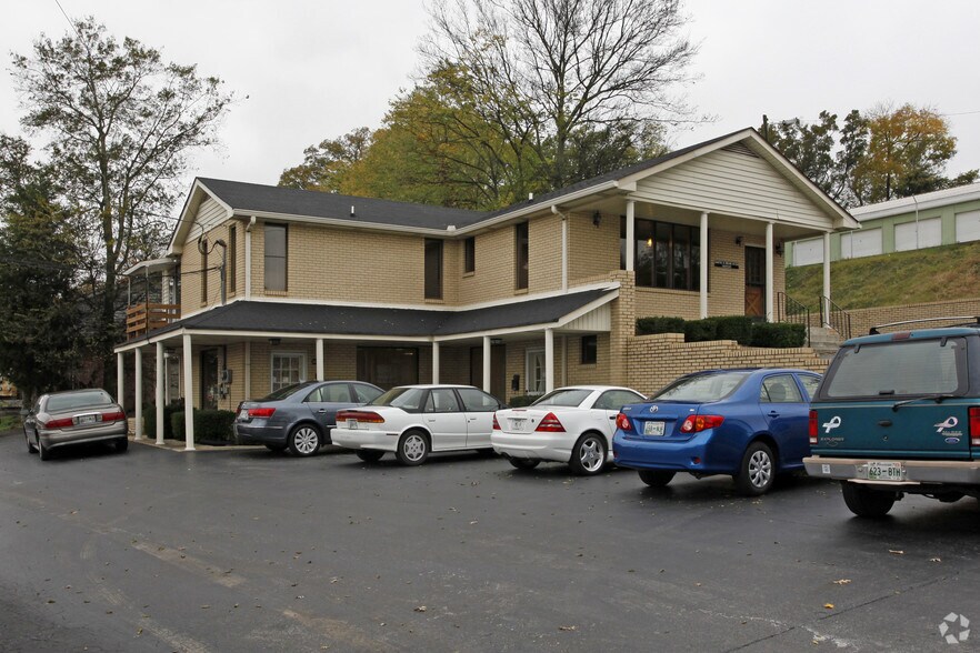 Primary Photo Of 101 Matterhorn Dr, Old Hickory Medical For Lease