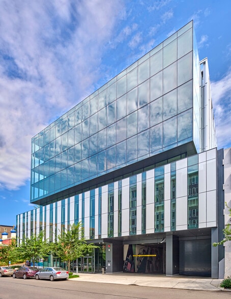 More Photos Of 330 Yale, Seattle Office For Lease
