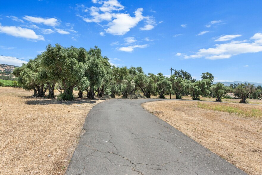 More Photos Of 4250 Silverado Trail, Napa Land For Sale