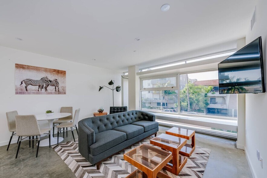 More Photos Of 12770 Caswell Ave, Los Angeles Apartments For Sale