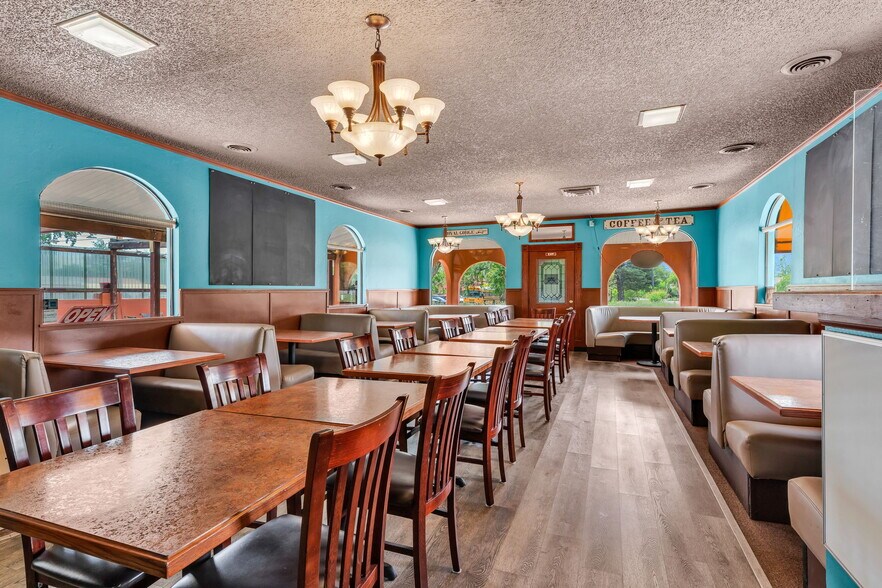 More Photos Of 2301 E Main St, Canon City General Retail For Sale