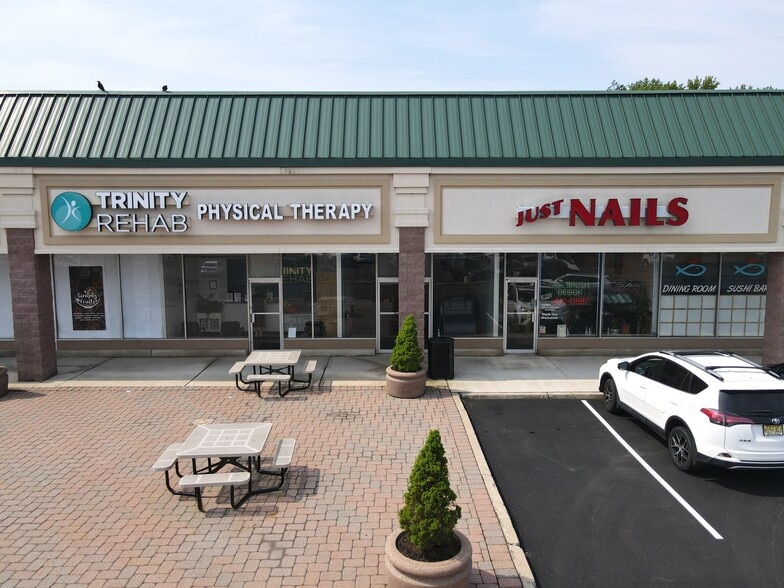 More Photos Of 440 US Highway 130, East Windsor Unknown For Lease