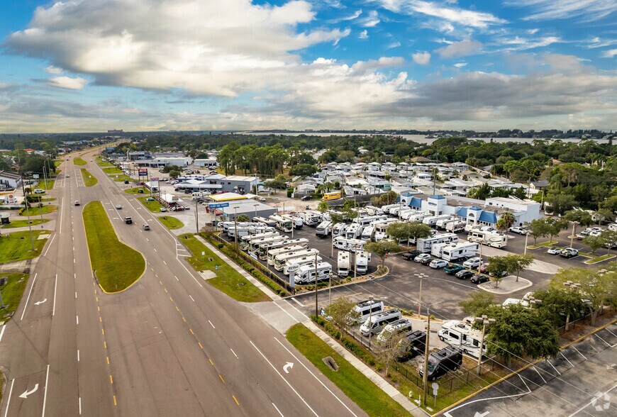More Photos Of 6914 S Tamiami Trl, Sarasota Auto Dealership For Sale