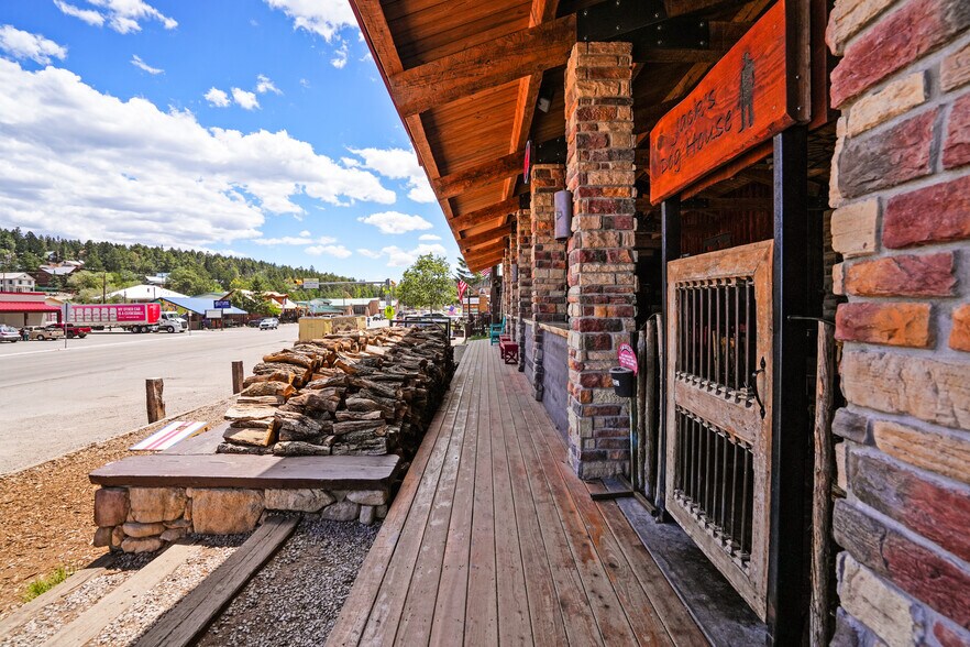 More Photos Of 105 James Canyon Highway, Cloudcroft Restaurant For Sale