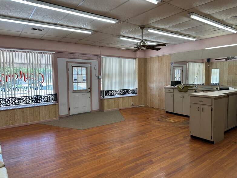 More Photos Of 56 Groce Rd, Lyman Storefront For Sale