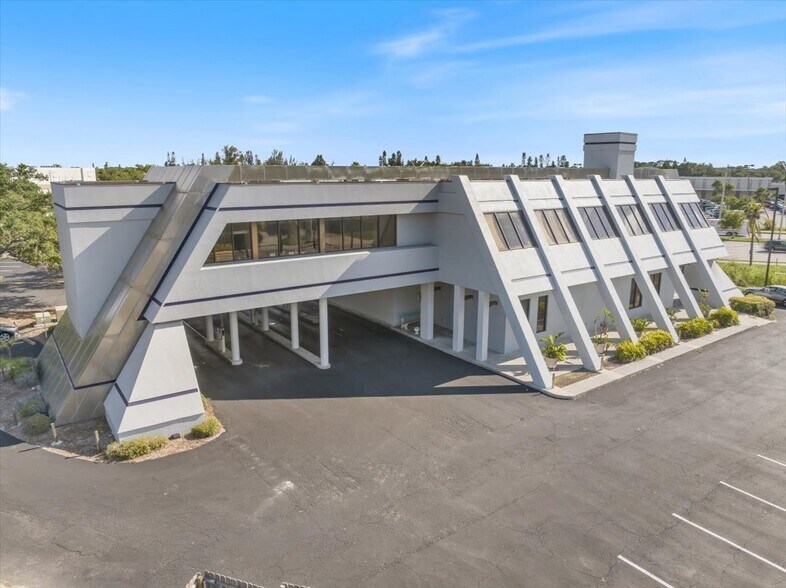 More Photos Of 1000 N Tamiami Trl, Nokomis Bank For Sale