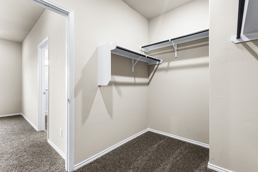 More Photos Of 8911 FM 1560, San Antonio Apartments For Sale