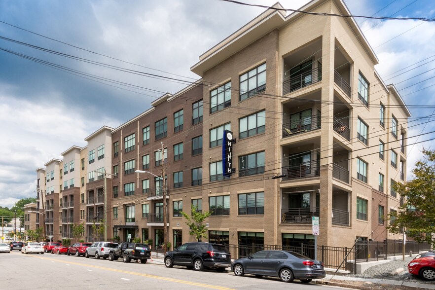 More Photos Of 810 9th St, Durham Apartments For Lease