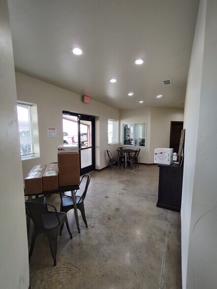 More Photos Of 1808 Coyote Ct, Carlsbad Warehouse For Sale