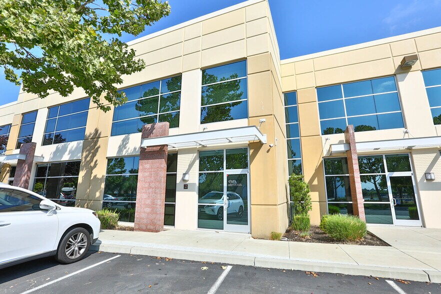 More Photos Of 47653-47693 Lakeview Blvd, Fremont Research And Development For Lease